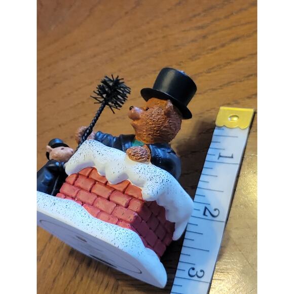 Bear Hugs Ed Seale Teamwork 2nd in Series 2005 Christmas Holiday Ornament - Picture 5 of 14